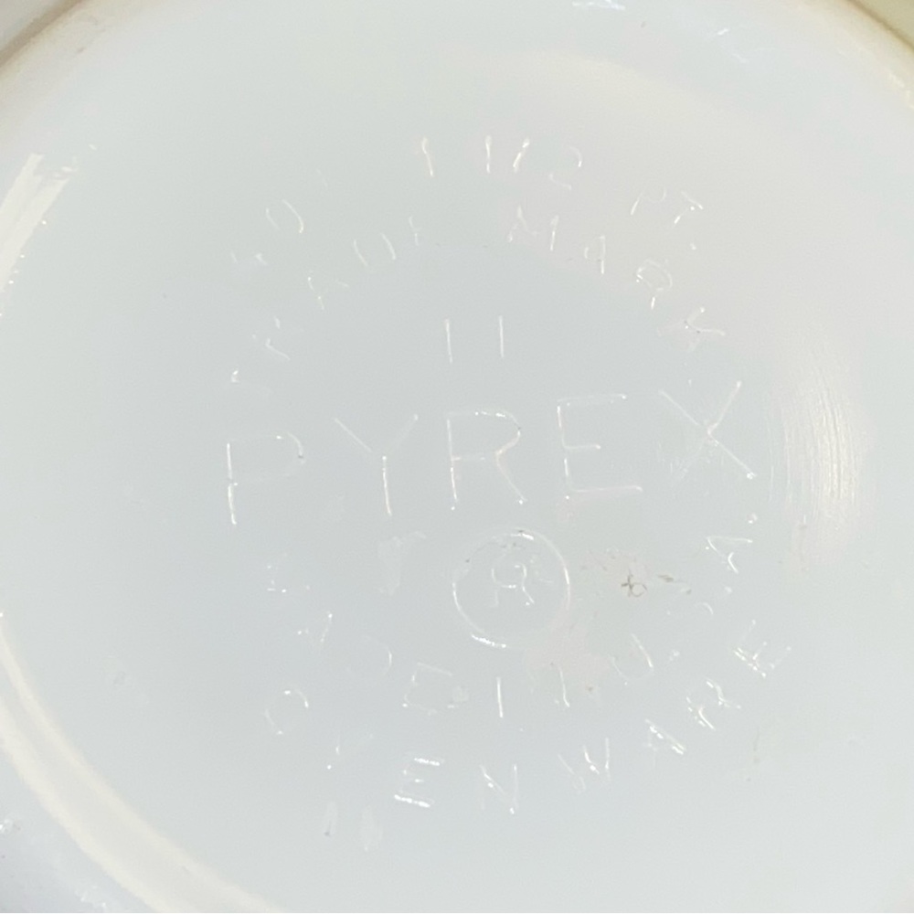 Vintage Pyrex 401 Blue Horizon Mixing Bowl Small 1.5 pint Large 2.5 Quart - Picture 6 of 12
